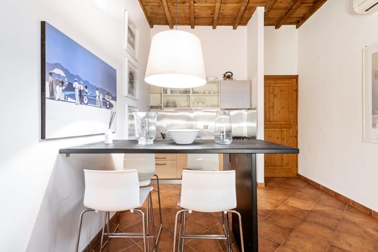 Palazzo Pitti & Boboli Comfortable Apartment Флоренция Екстериор снимка