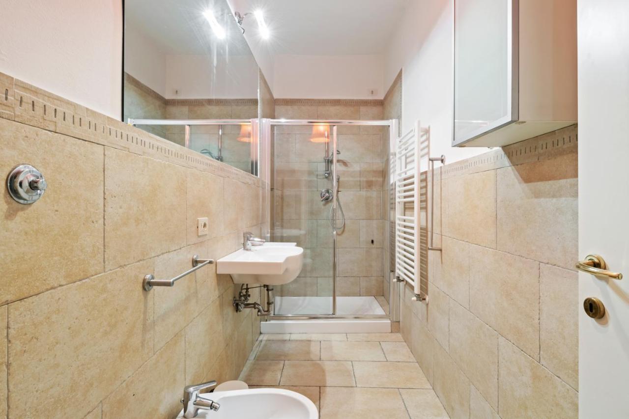 Palazzo Pitti & Boboli Comfortable Apartment Флоренция Екстериор снимка